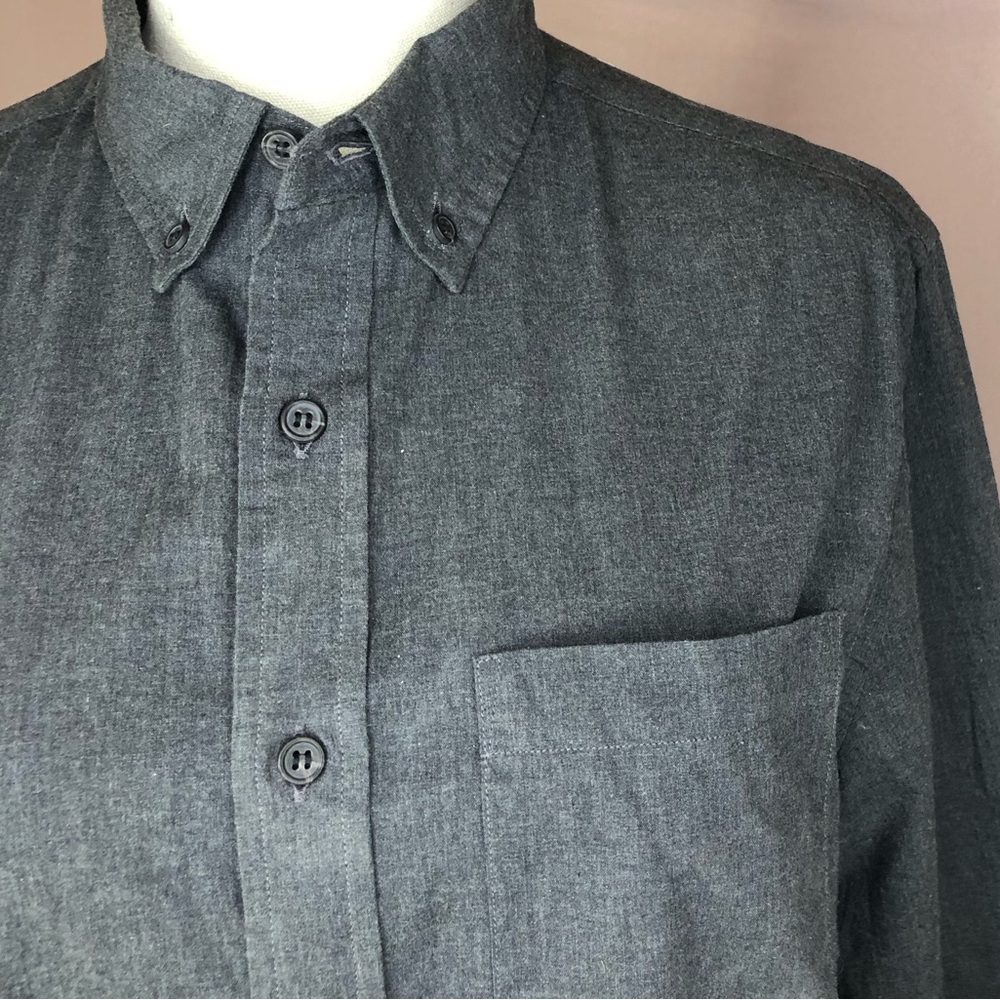 Ladies Long-Sleeve Button-Down Shirt - Charcoal Gray Size Small Banana Republic - Picture 3 of 13